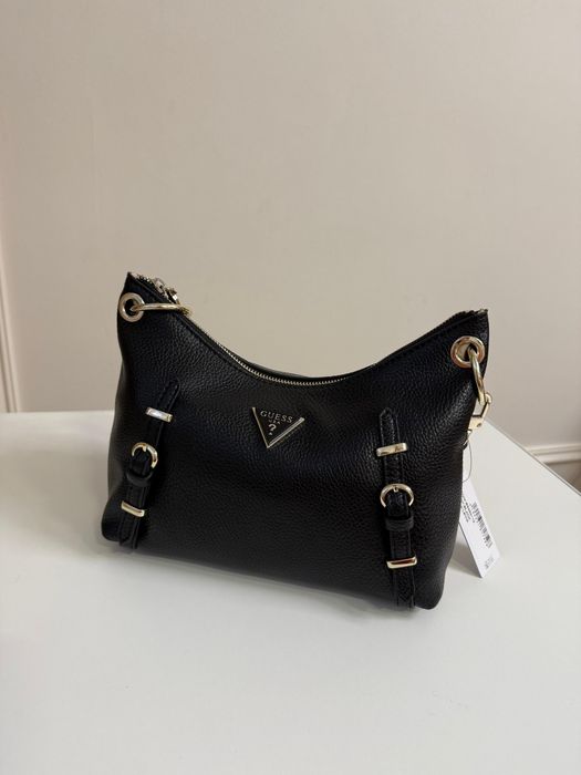 Сумки Guess и других брендов