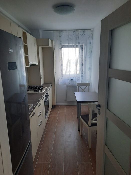 Particular închiriez garsonieră residence 158