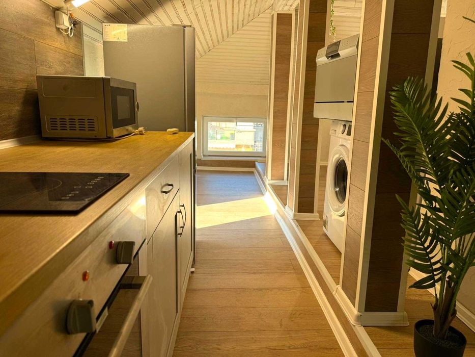 Продава се Четиристаен апартамент в Плевен, Идеален център - 129 кв.м за 708 €/кв.м - Снимка #2