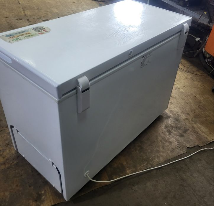 Продам морозилку