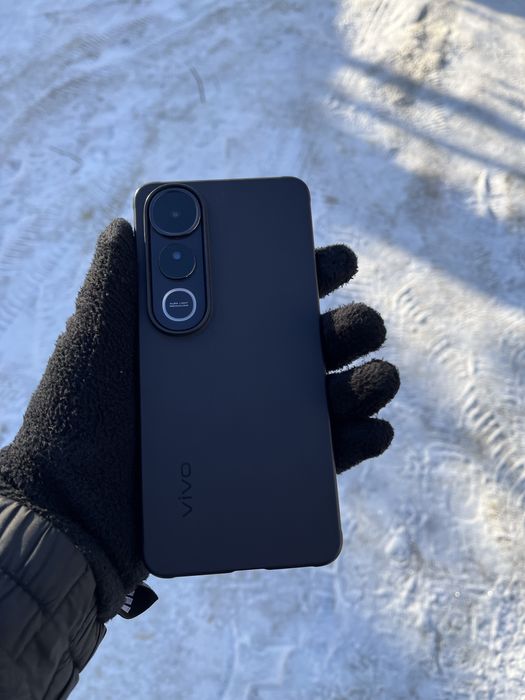 Vivo v50 Lite продаю