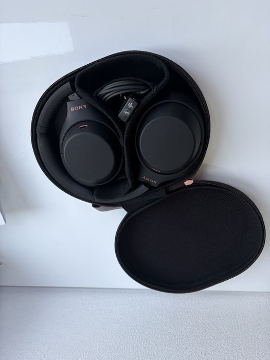 Casti Sony WH-1000XM4