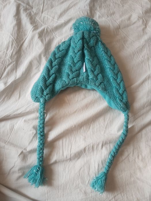 Шапка детская на 7-12 лет