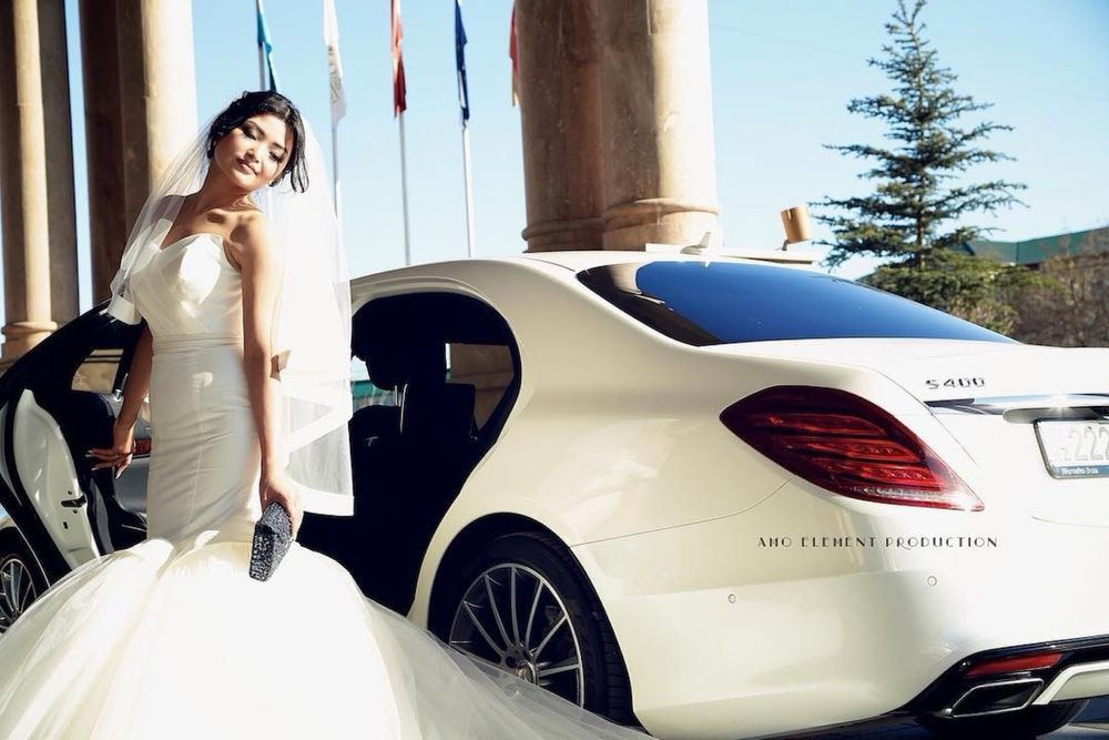 Дизайнерское свадебное платье