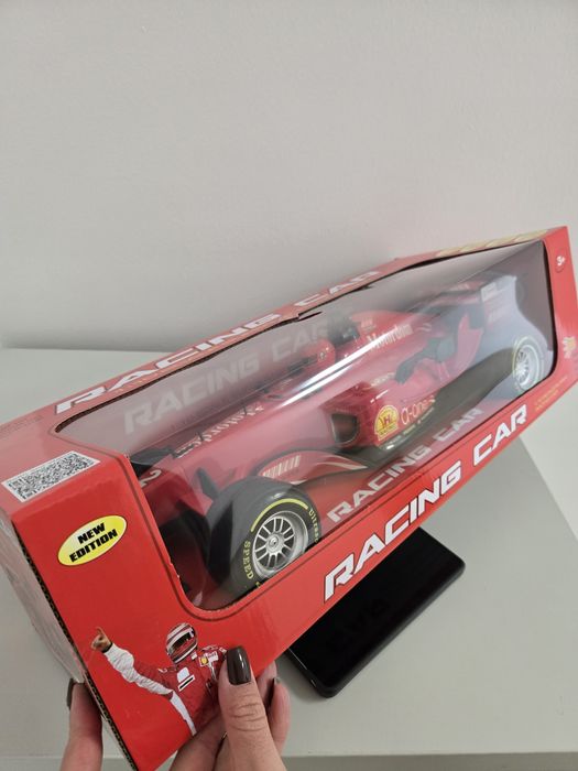 Голяма нова кола  Formula 1