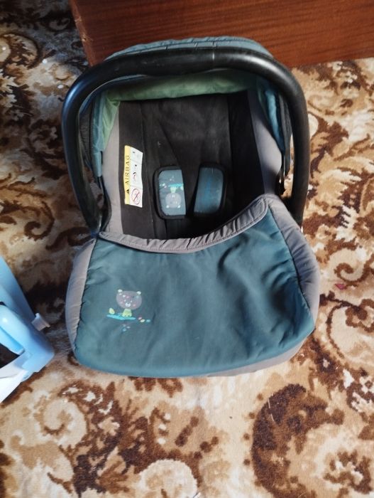 кошче за кола+люлка+кенгуру+проходилка