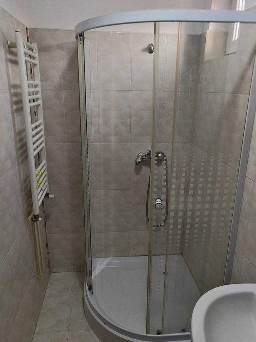 Inchiriez apartament cu 1 camera langa spitalul judetean