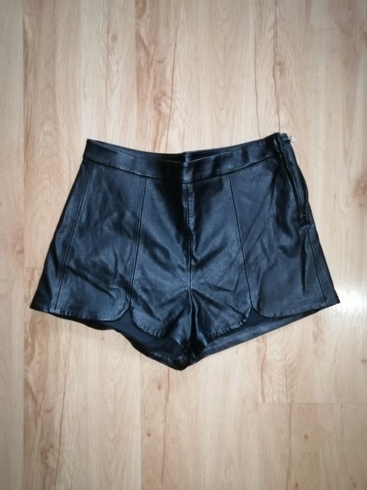 Къси кожени панталони рр 38,клин рр С