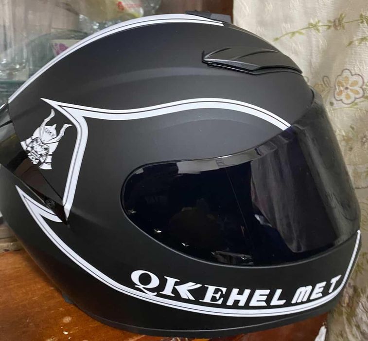 Продаётся Шлемы новые