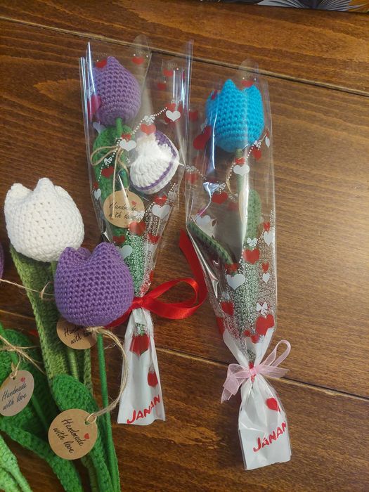 8-ми Март, Св. Валентин - подаръчета и цветя