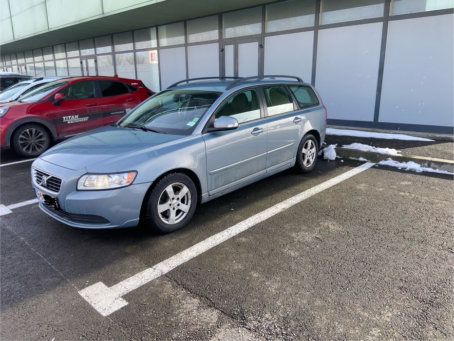 VOLVO V50 2011 — imagine 4