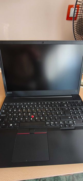 Lenovo ThinkPad Edge E590 i5-8265U/16GB DDR4/256NVMe/15.6FHD