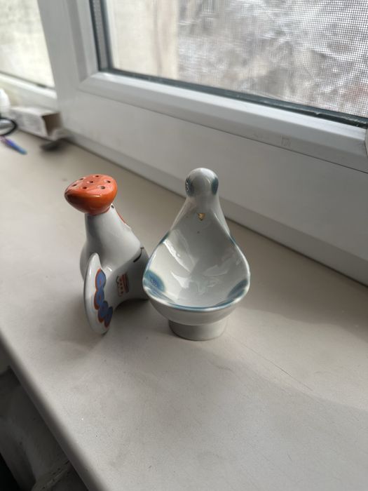 Солонка и перичница продам