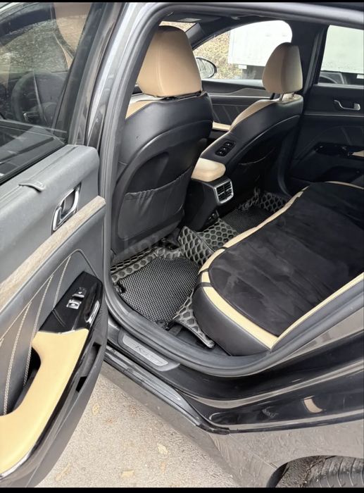 KIA K5 2022 Signature