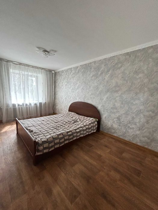 Срочно продам 3- х комн квартиру