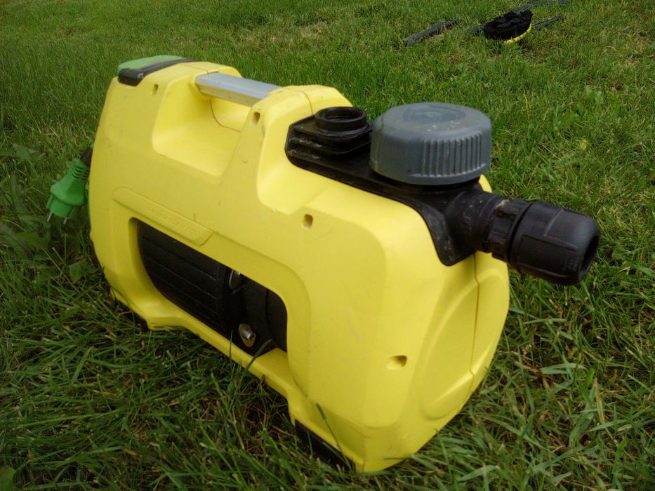 Pompa de apa Karcher - udat , irigat gradina