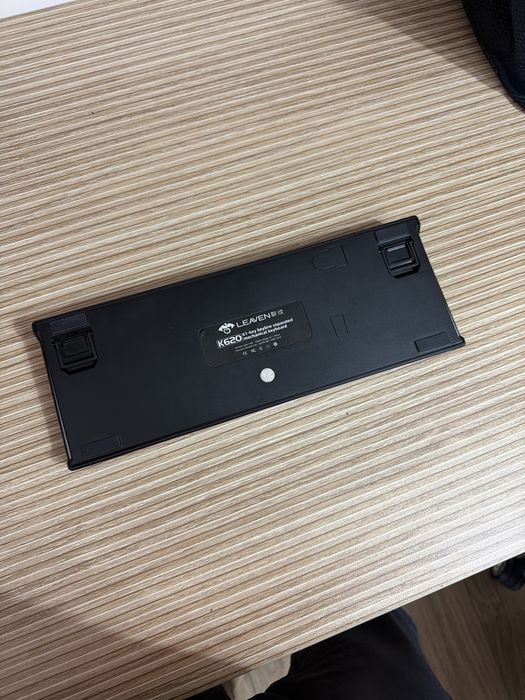 Продам клавиатуру, проводная type c