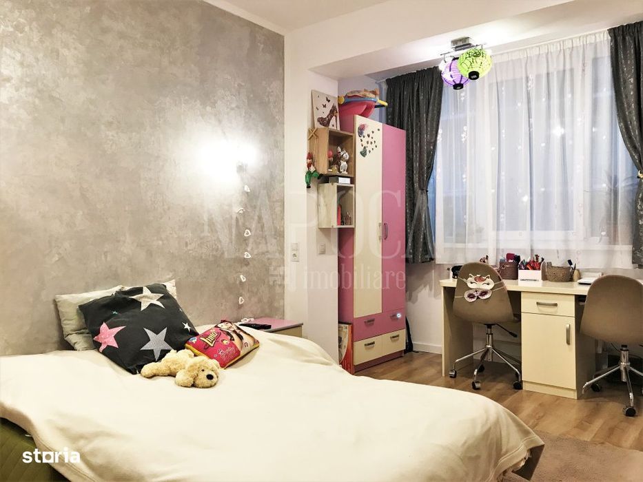 Apartament 3 camere de vanzare in Floresti