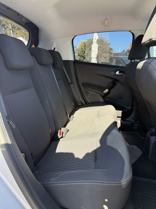 Peugeot 208 1.6 HDI Diesel 189.000 KM Euro 6