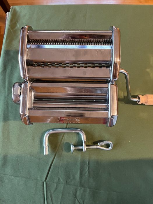 Masina de paste Imperia Made in Italy
