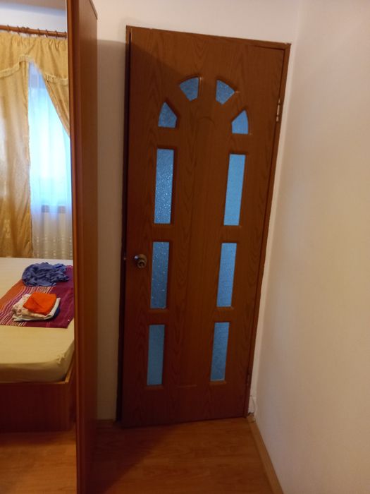 Apartament 2 camere decomandat.