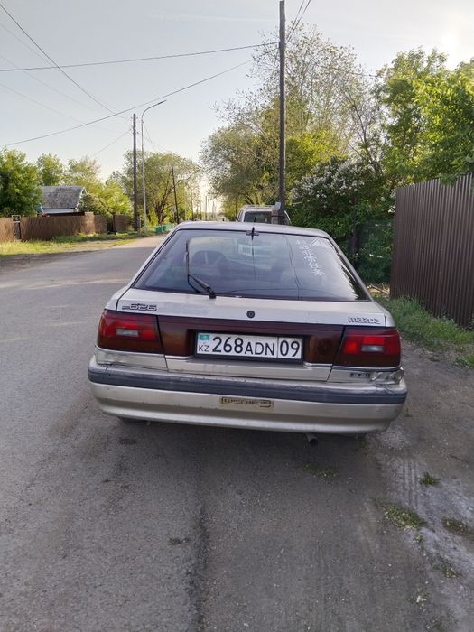 Mazda 626 на ходу, газ -бензин