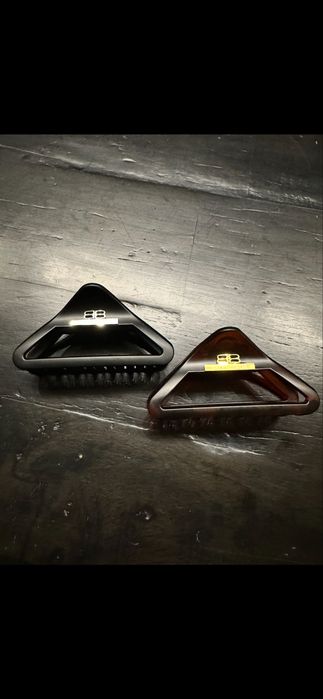 Диадеми Chanel Fendi