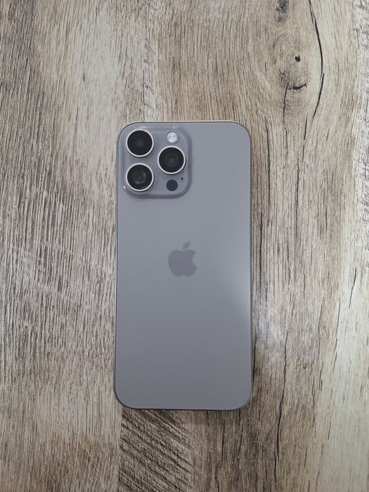 Iphone 16 pro max (Xitoy)