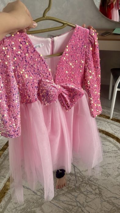 Продаем платья почти новые