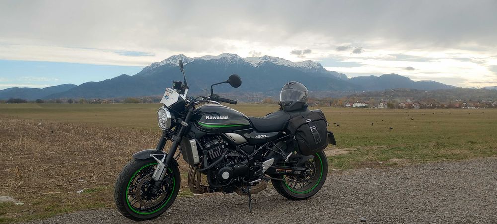 Kawasaki Z900RS (Retro-Sport)