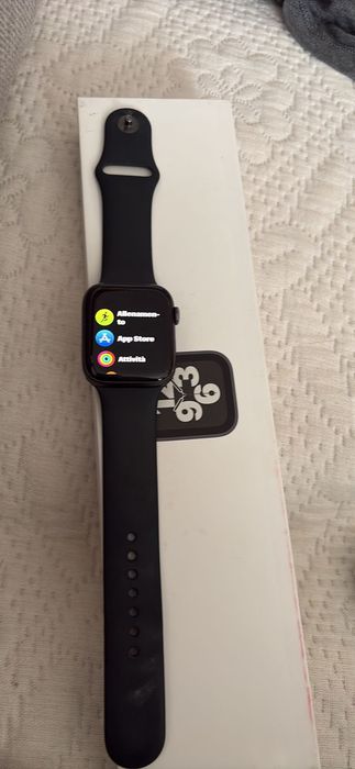 Apple Watch 44 mm
