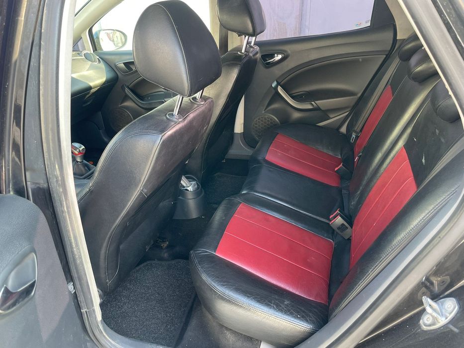 Vând Seat Ibiza 2009