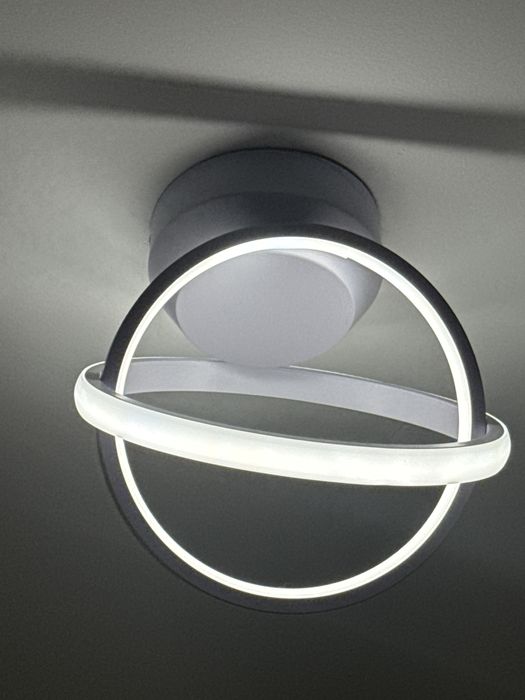 Продам люстры в хорошем состоянии