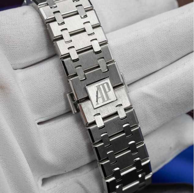 Audemars Piguet Royal Oak Chronograph Blue Dial