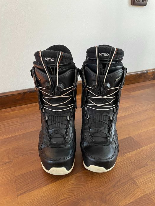 Boti Snowboard Nitro Select TLS (EU 40) & Flow ANSR BOA (EU 39)
