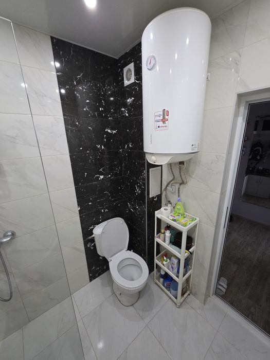 Продава се Двустаен апартамент в Варна, Бриз - 65 кв.м за 1334 €/кв.м - Снимка #5