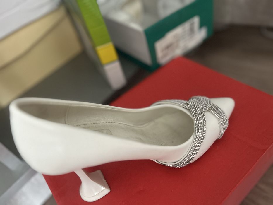 Продам туфли 37 размер