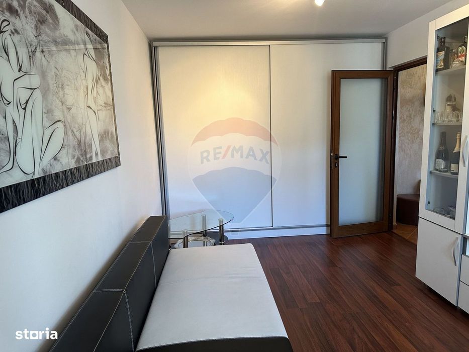 Apartament în zona Alimentara 28