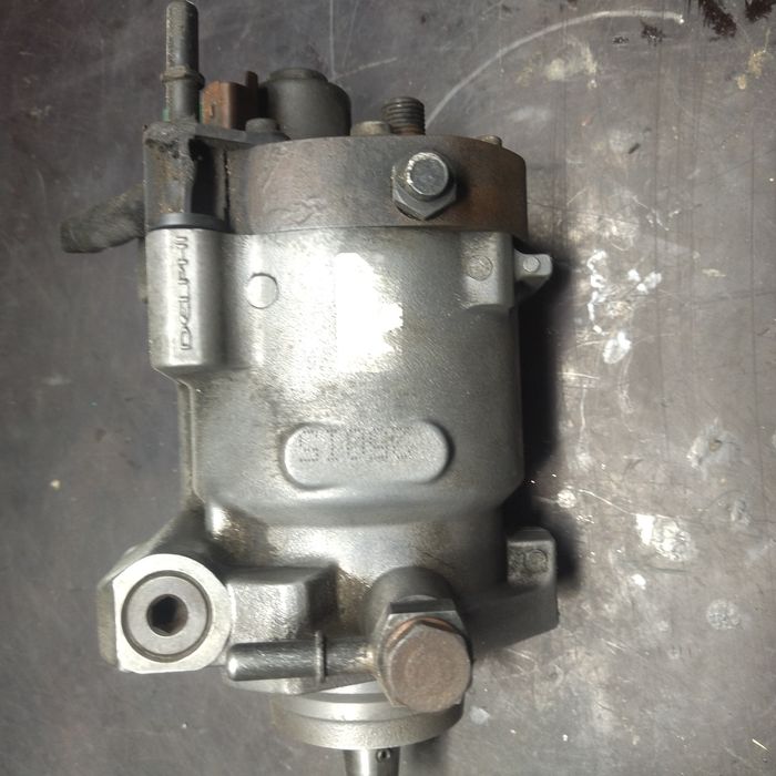 Для дизельных двигателей високого давления  Б/У на заказ перевезли. .