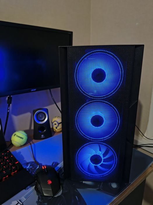 Продам мощный компьютер.