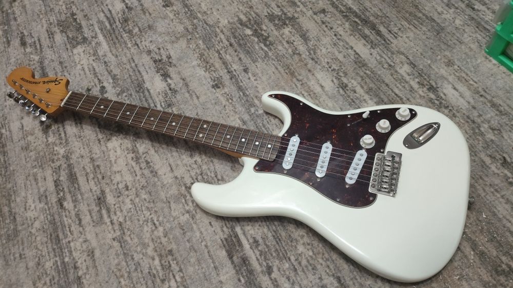 Squier classic vibe 70s