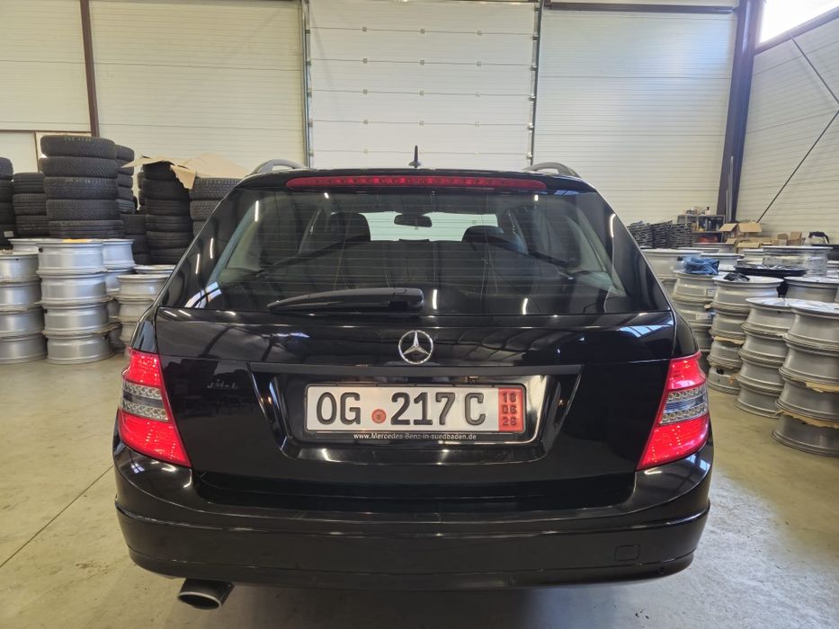 Mercedes C 220 2010 Euro 5 / Xenon/ Navi / Piele / Inc Scaune / Germania/ Numere zoll