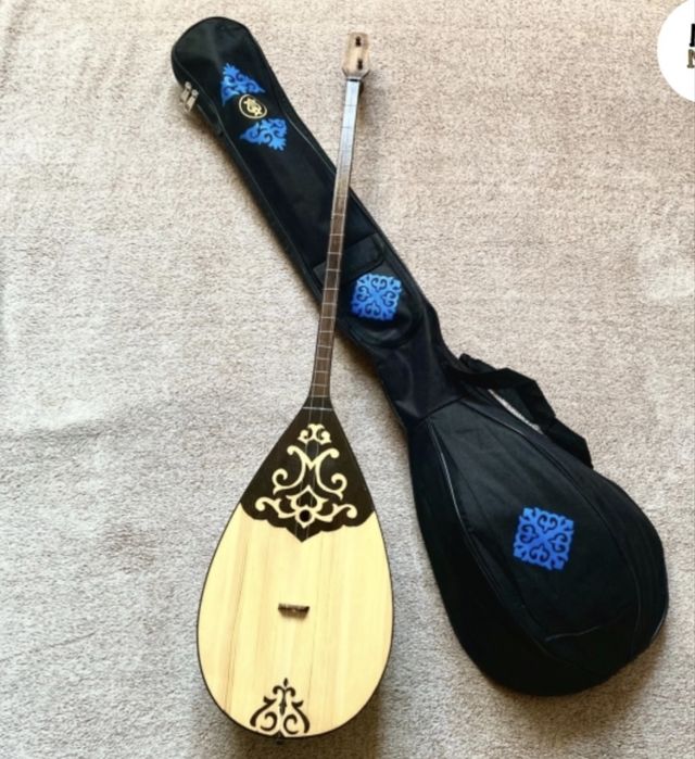 Домбыра сатылады