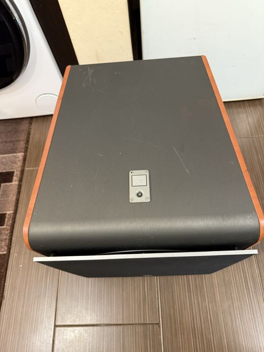 JBL ES250W 12” Subwoofer Активен