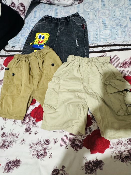 Ұл баланың киімдері сатылады