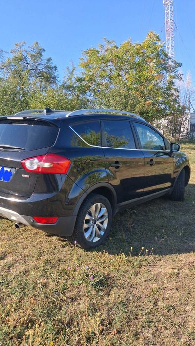FORD Kuga 2011 — imagine 2