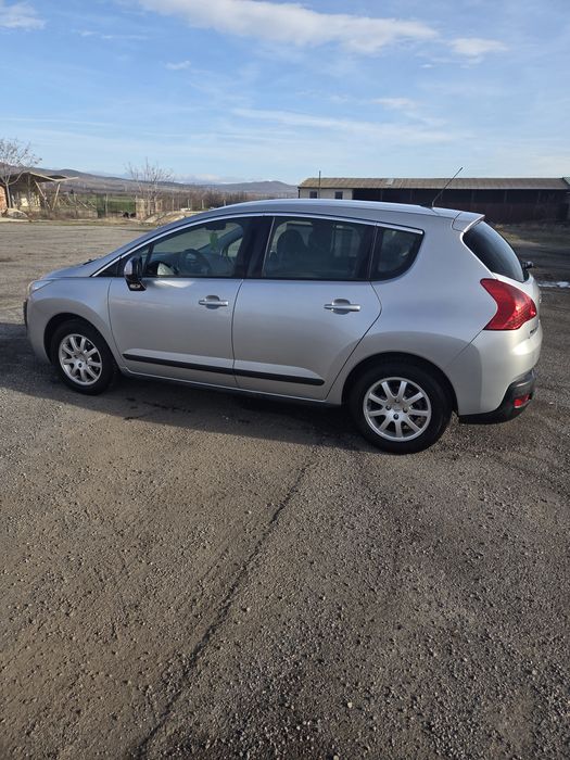 Пежо - 3008  1,6 т д и ,10 м.- 2010 г. ,