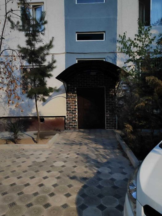 Сергели 3 да, квартира 4 хона сотилади