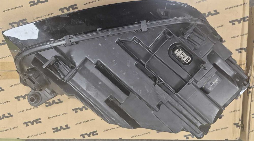 Фарове за AUDI Q5 PREMIUM 2019