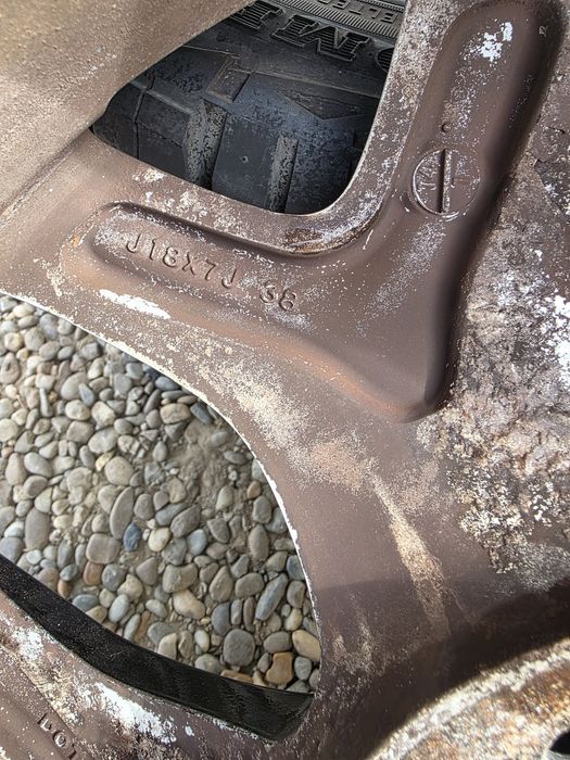 Roti mitsubishi 2016 r18